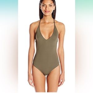 Vince Camuto Women's Standard One Piece Swimsuit with Crossback Size 12